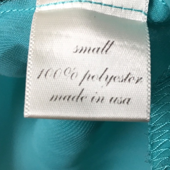 UO•Francesca’s Collection•sheer strapy detail tank size small - Picture 3 of 7